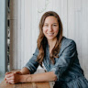 Meet your Posher, Casey